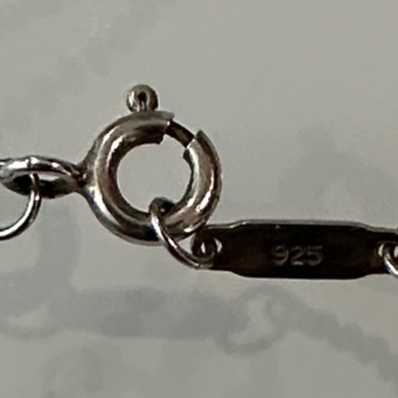 Red Heart Lock Pendant Necklace - Picture 6 of 10